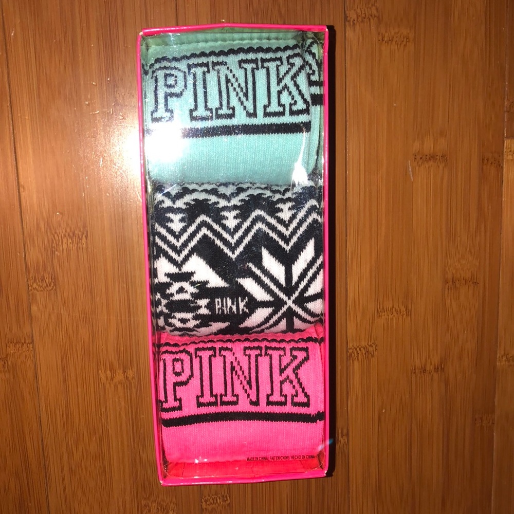 NEW Vs Victoria’s Secret pink knee sock set